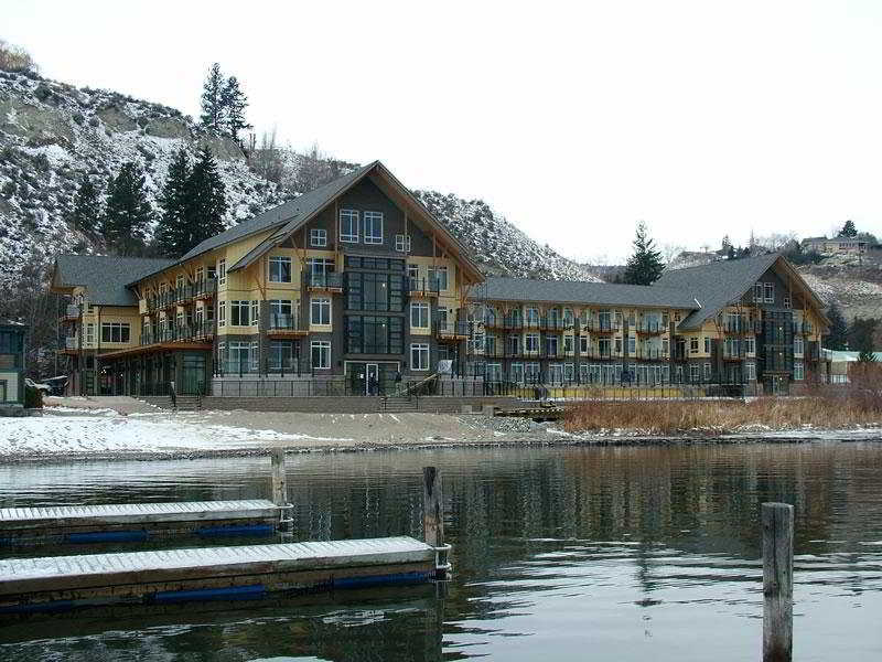 Summerland Waterfront Resort & Spa Exteriör bild