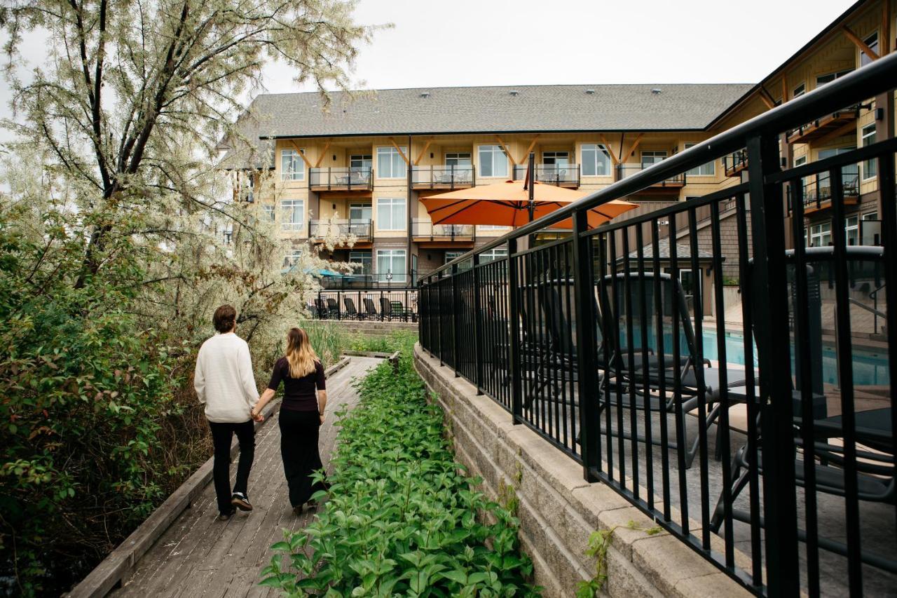 Summerland Waterfront Resort & Spa Exteriör bild