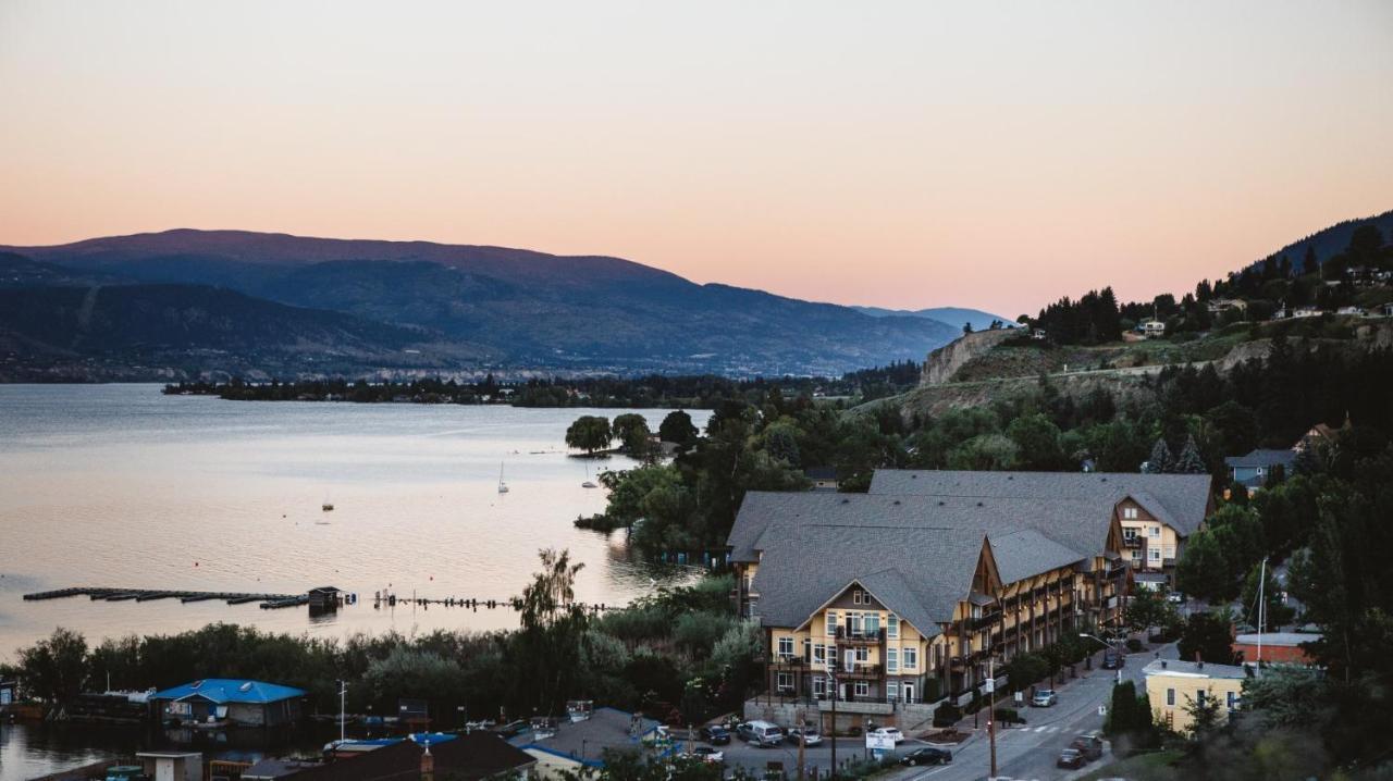 Summerland Waterfront Resort & Spa Exteriör bild